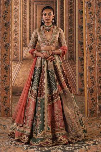 Ridhi Mehra Printed & Embroidered Lehenga Set