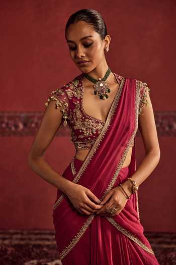 Ridhi Mehra_Fuchsia Chiffon, Net Sweetheart Neck Pre-stitched Saree With Embroidered Blouse _Online_at_Aza_Fashions