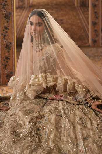 Buy Ridhi Mehra Gold Tissue Sweetheart Neck Embroidered Lehenga Set Online at Aza Fashions Buy_Ridhi Mehra_Gold Tissue Sweetheart Neck Embroidered Lehenga Set _Online_at_Aza_Fashions