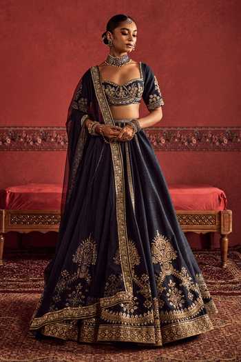 Ridhi Mehra Ishqa Lehenga Set