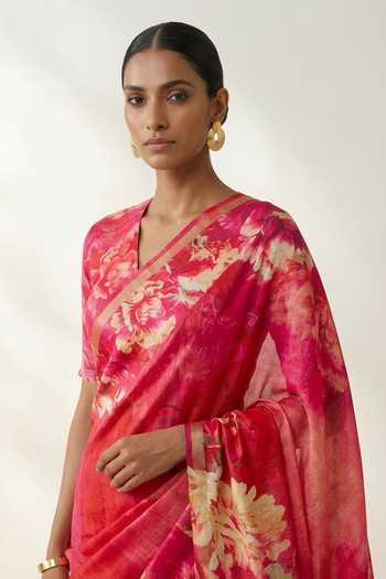 Buy Thee Modern Roots Fuchsia Linen Floral Print Saree With Running Blouse Online at Aza Fashions Buy_Thee Modern Roots_Fuchsia Linen Floral Print Saree With Running Blouse _Online_at_Aza_Fashions