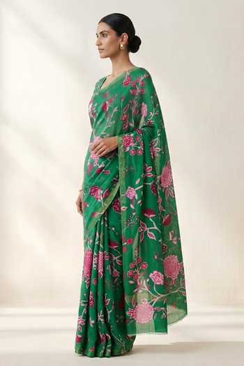 Thee Modern Roots Emerald Green Linen Floral Print Saree With Running Blouse Online at Aza Fashions Thee Modern Roots_Emerald Green Linen Floral Print Saree With Running Blouse _Online_at_Aza_Fashions