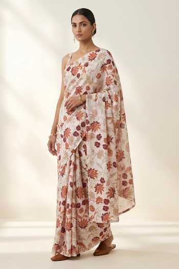 Thee Modern Roots Floral Print Saree & Running Blouse Set 