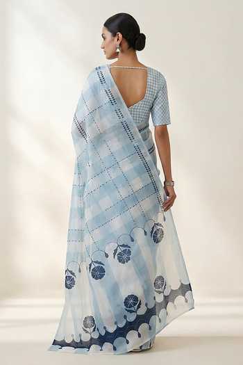 Thee Modern Roots Checked Print Saree & Running Blouse Set 