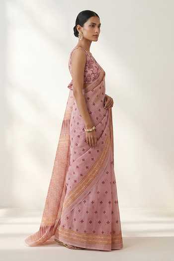 Buy Thee Modern Roots Pink Organza Printed Saree With Running Blouse Online at Aza Fashions Buy_Thee Modern Roots_Pink Organza Printed Saree With Running Blouse _Online_at_Aza_Fashions