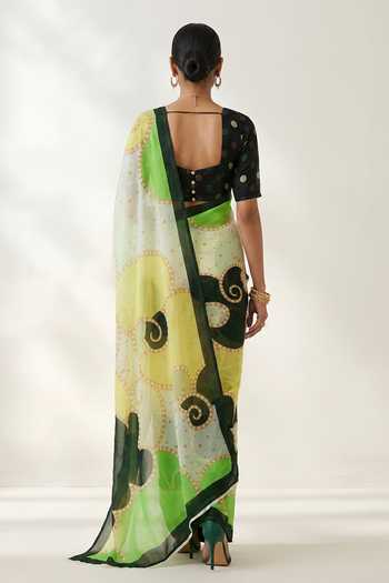 Thee Modern Roots Graphic Print Saree With Running Blouse 