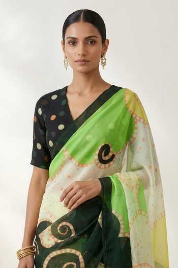 Thee Modern Roots Green Organza Graphic Print Saree With Running Blouse Online at Aza Fashions Thee Modern Roots_Green Organza Graphic Print Saree With Running Blouse _Online_at_Aza_Fashions