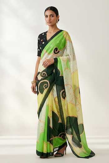 Thee Modern Roots Graphic Print Saree With Running Blouse 