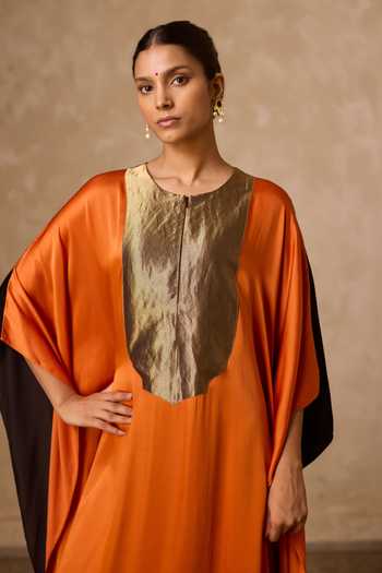 Buy_Vasstram_Black Satin, Tissue, Modal Round Neck Haar Colorblock Kaftan 
