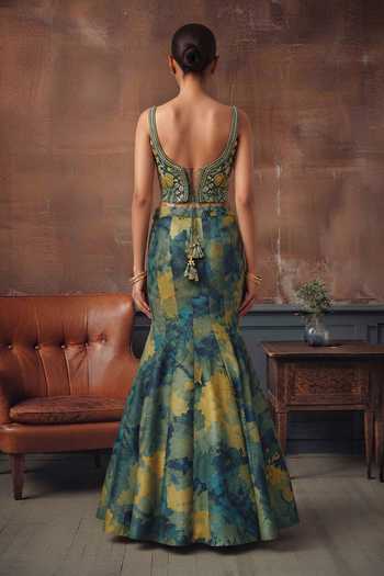 House Of Noori Hand Embroidered Blouse & Lehenga Set 