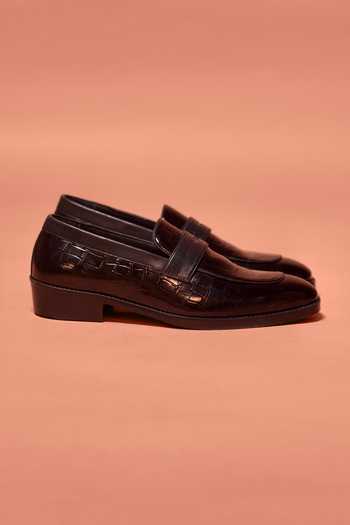 Dmodot Black Motivo Croco Loafers Online at Aza Fashions Dmodot_Black Motivo Croco Loafers _Online_at_Aza_Fashions