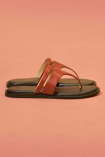 Dmodot Brown Pelle Rouge Flats Online at Aza Fashions Dmodot_Brown Pelle Rouge Flats _Online_at_Aza_Fashions