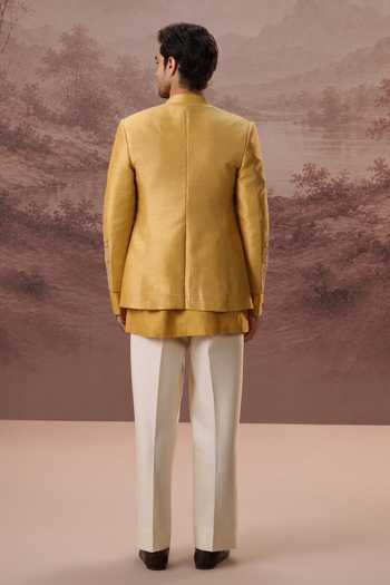 Contrast By Parth Shirin Embroidered Jacket & Kurta Set 