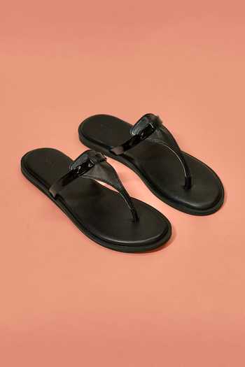 Dmodot_Black Pelle Linea Nero Flats _Online_at_Aza_Fashions