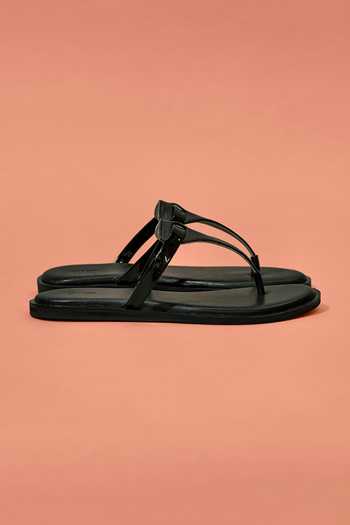 Buy_Dmodot_Black Pelle Linea Nero Flats _Online_at_Aza_Fashions