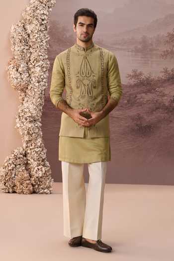 Contrast By Parth Zeeshan Embroidered Nehru Jacket & Kurta Set 