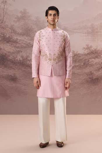 Contrast By Parth Ishaani Embroidered Nehru Jacket & Kurta Set 
