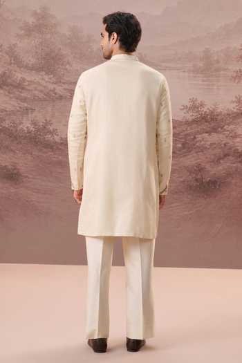 Contrast By Parth Ismat Embroidered Kurta Set 