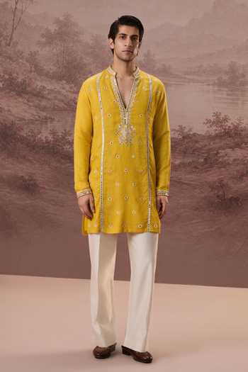 Contrast By Parth Suraiya Embroidered Kurta Set 