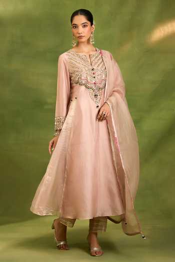 Neha Khullar Zardosi Embroidered Kurta Set 