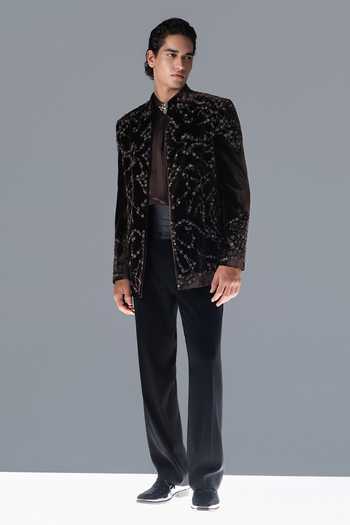 Rohit Gandhi + Rahul Khanna Silvan Echo Bandhgala Set 