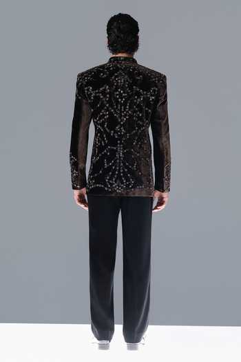 Rohit Gandhi + Rahul Khanna Silvan Echo Bandhgala Set 