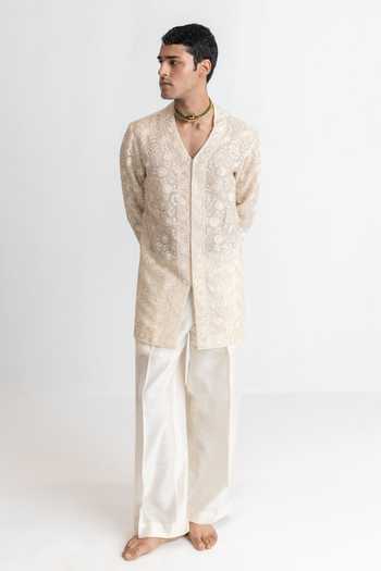 Buy_Wabi Sabi By Anshum-Ritesh_Ivory Silk, Organza Engraved Aari Embroidered Kurta Set _Online_at_Aza_Fashions