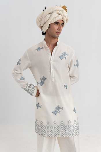 Shop_Wabi Sabi By Anshum-Ritesh_Ivory Chanderi Geo Ocean Hand Embroidered Kurta Set _Online_at_Aza_Fashions