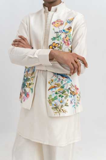 Wabi Sabi By Anshum-Ritesh_Ivory Chanderi Swan Reverie Hand Painted Bundi And Kurta Set _at_Aza_Fashions