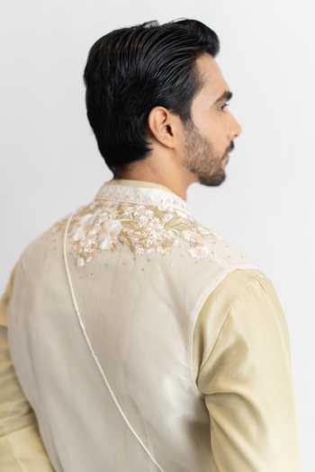 Wabi Sabi By Anshum-Ritesh Green Silk, Organza Bela Chameli Embroidered Bundi Set Online at Aza Fashions Wabi Sabi By Anshum-Ritesh_Green Silk, Organza Bela Chameli Embroidered Bundi Set _Online_at_Aza_Fashions