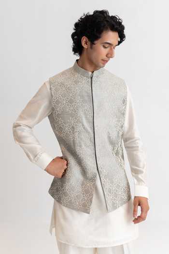 Wabi Sabi By Anshum-Ritesh_Off White Raw Silk Love Knot Hand Embroidered Bundi Set _Online_at_Aza_Fashions
