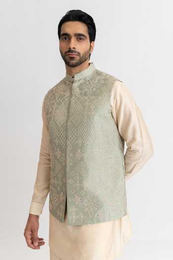 Buy_Wabi Sabi By Anshum-Ritesh_Cream Raw Silk Backwater Bloom Hand Embroidered Bundi Set _Online_at_Aza_Fashions