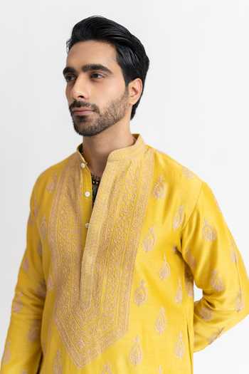 Shop_Wabi Sabi By Anshum-Ritesh_Yellow Chanderi Beli Buti Dori Embroidered Kurta And Pant Set _Online_at_Aza_Fashions
