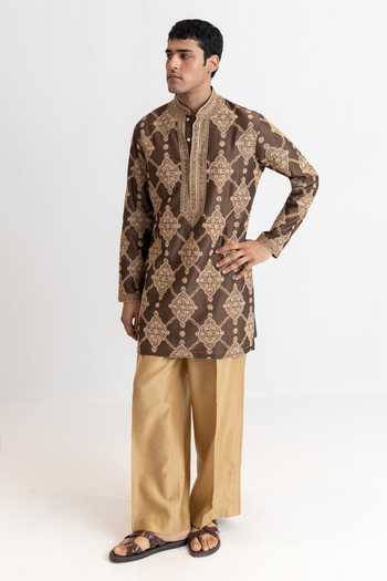 Wabi Sabi By Anshum-Ritesh Malabar Mosaic Dori Work Kurta Set 