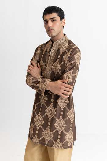 Buy_Wabi Sabi By Anshum-Ritesh_Brown Chanderi Malabar Mosaic Dori Work Kurta Set _Online_at_Aza_Fashions