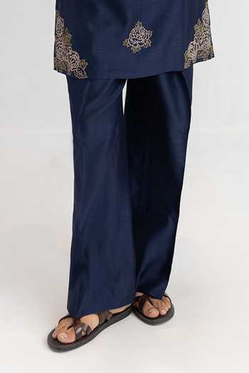 Buy_Wabi Sabi By Anshum-Ritesh_Blue Chanderi Midnight Rose Hand Embroidered Kurta Set _Online_at_Aza_Fashions