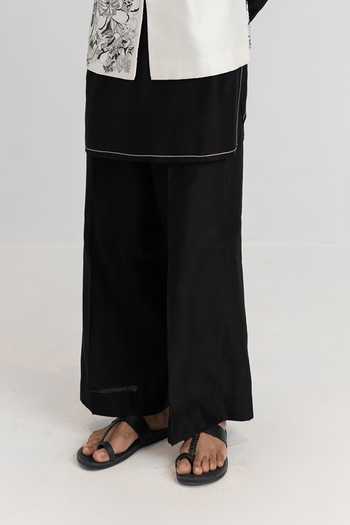 Wabi Sabi By Anshum-Ritesh_Black Chanderi Monochrome Paradise Hand Painted Bundi Set _Online_at_Aza_Fashions