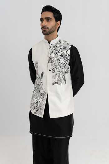 Buy_Wabi Sabi By Anshum-Ritesh_Black Chanderi Monochrome Paradise Hand Painted Bundi Set _Online_at_Aza_Fashions