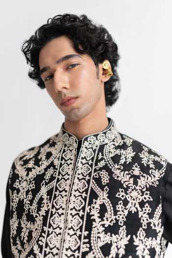 Buy_Wabi Sabi By Anshum-Ritesh_Black Raw Silk Embroidery Varkala Vine Dori Bundi Set _Online_at_Aza_Fashions