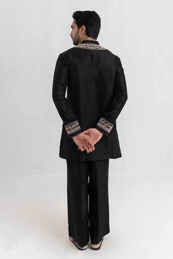 Wabi Sabi By Anshum-Ritesh Pepper Paisley Embroidered Kurta Set 