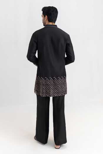 Wabi Sabi By Anshum-Ritesh Mysore Maze Hand Embroidered Kurta Set 