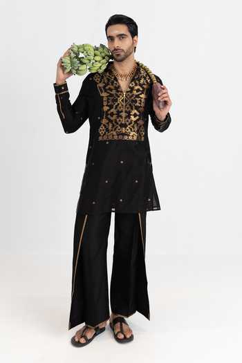 Buy Wabi Sabi By Anshum-Ritesh Black Chanderi Twin Birds Woven Kurta Set Online at Aza Fashions Buy_Wabi Sabi By Anshum-Ritesh_Black Chanderi Twin Birds Woven Kurta Set _Online_at_Aza_Fashions
