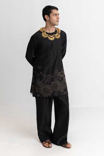 Wabi Sabi By Anshum-Ritesh Shadow Garden Applique Embroidered Kurta Set 