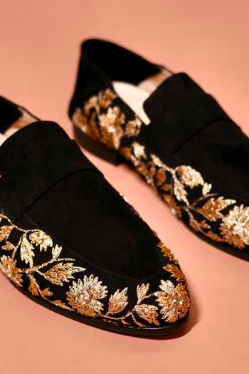 Buy_Dmodot_Black Ethnico Ricamo Oro Embroidered Loafers _Online_at_Aza_Fashions