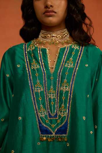 Shikha Mehta Green Silk, Chanderi, Satin Split V-neck Aasma Top And Salwar Set at Aza Fashions Shikha Mehta_Green Silk, Chanderi, Satin Split V-neck Aasma Top And Salwar Set _at_Aza_Fashions