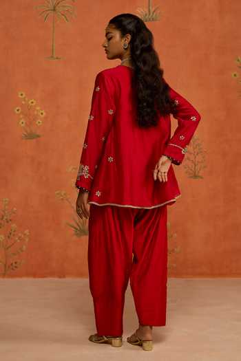 Shikha Mehta Aarvi Silk Chanderi Straight Kurta & Pant Set