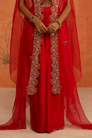 Shikha Mehta Red Organza, , Chanderi, Satin Damini Embroidered Cape Skirt Set Online at Aza Fashions Shikha Mehta_Red Organza, , Chanderi, Satin Damini Embroidered Cape Skirt Set _Online_at_Aza_Fashions