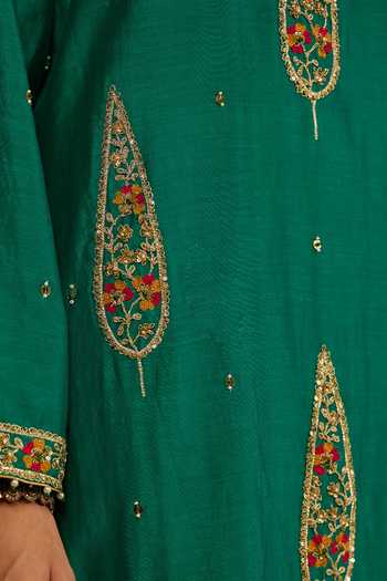Shop Shikha Mehta Green , Chanderi, Cotton, Organza Split Ipsita Embroidered Kurta Set Shop_Shikha Mehta_Green , Chanderi, Cotton, Organza Split Ipsita Embroidered Kurta Set