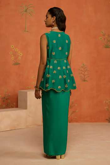 Shikha Mehta Ivana Embroidered Top With Skirt