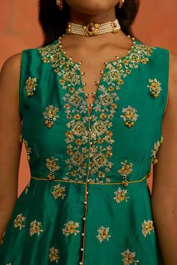Shikha Mehta Green , Chanderi, Satin Split V-neck Ivana Embroidered Top With Skirt at Aza Fashions Shikha Mehta_Green , Chanderi, Satin Split V-neck Ivana Embroidered Top With Skirt _at_Aza_Fashions